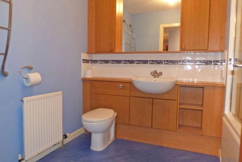 Comfortable, Self Contained 2 Double Beds Town Apartment Near Pittodrie Stadium Aberdeen Exteriér fotografie